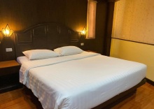 Двухместный люкс двуспальная кровать в ZEN Rooms Nanai Soi 2