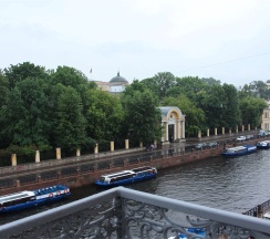 Люкс "Сорренто. Горький" с балконом и видом на реку Мойку и купол Казанского собора в Taleon Imperial Hotel