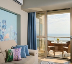 Family в Serenity premium apartments