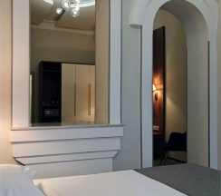 3 этаж I Четырехместный с  двуспальными кроватями в Марис