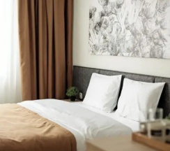 Двухместный номер Standard двуспальная кровать в TÖR`RE Astana by Wyndham