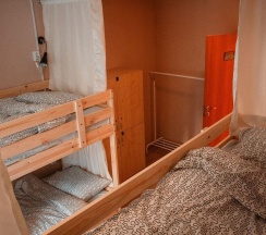 Кровать в 4-местном общем женском номере в Karelia hostel