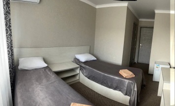 Номер стандарт с 2 односпальными кроватями в Крымск