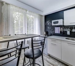 "LOFT STAR" Однокомнатная квартира (Метро Звездная, 10 минут пешком) в Rauktis apartments