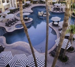 Апартаменты в Special Offer, Unbeatable Location - 2BR Suite