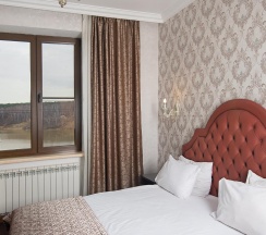 Номер улучшенный №203 в Hotel central