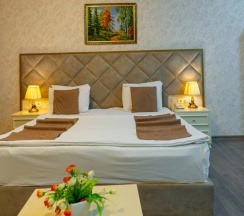 Двухместный номер Deluxe двуспальная кровать в Отель Salam Baku SBH