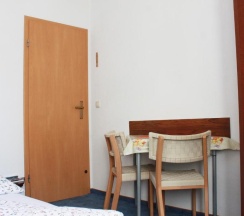 Одноместный номер Standard с красивым видом из окна в Pension Pieschen Dresden