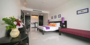 Карон: Курортный отель The Old Phuket Karon Beach Resort