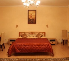 Номер полулюкс в 7 Вечеров