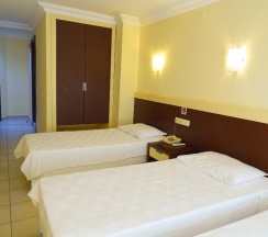 Номер Standard с балконом в Kleopatra Hotel