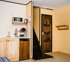 Коттедж эконом без сауны с двуспальной кроватью в спальне (2+3) в Красное озеро