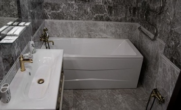 Gunior suite в Космос