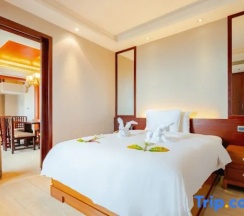 Люкс Deluxe Дуплекс с красивым видом из окна в Sanya Phoenix Waterside Gloria Resort
