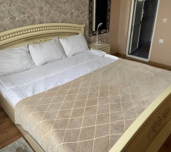 Двухместный сьют двуспальная кровать в Лаванда