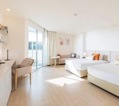 Двухместный номер Deluxe с видом на город 2 отдельные кровати в Pattaya Sea View Hotel