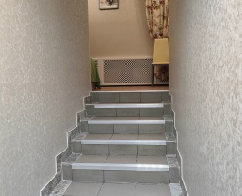 Улучшенный трехместный номер без окна в Рокко