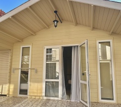 Стандартный семейный улучшенный четырёхместный номер в Жемчужина Абхазии