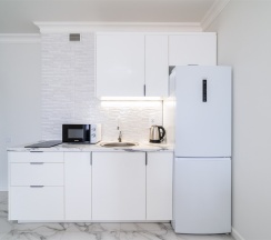 Двухкомнатный апартамент премиум 2-49 в Solarhouse на берегу