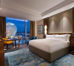 Двухместный номер Deluxe двуспальная кровать в Hilton Astana