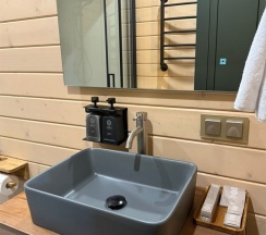 Super Лодж с 2 спальнями, баней и купелью, с видом на озеро в Пасторское озеро