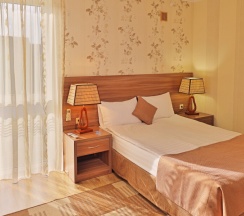 Трёхместный номер без балкона в Лорис