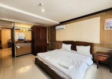 Номер Standard с 3 комнатами в Cordia Residence Sathorn