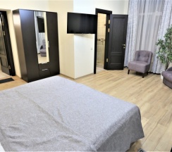 Трёхместный номер Deluxe в Семимостье
