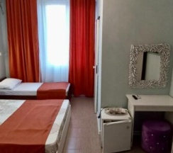 4 местный номер Делюкс в Петрович