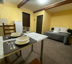 Номер студия в Марина