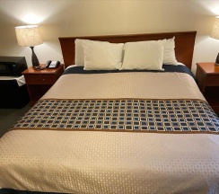 Двухместный номер Standard двуспальная кровать в Vantage Point Inn Woodland Hills