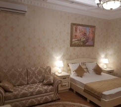 Номер люкс с 1 двуспальной кроватью в Нальчик Холл