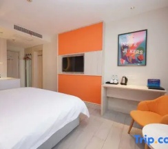Двухместный номер Premium двуспальная кровать в Beijing Saga Hotel