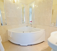 Премиум с джакузи в Онегин