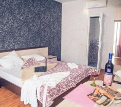 Номер стандарт комфорт с 1 двуспальной кроватью в Анна