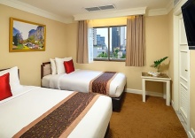 Семейный номер Standard в Kingston Suites Bangkok