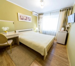 Двухместный номер Comfort (двуспальная кровать) в Бузулук