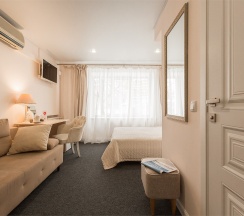 Улучшенный 2хместный номер с двумя кроватями в Albergo