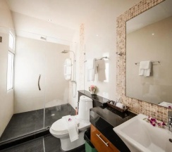 Вилла с 6 комнатами в Villas In Pattaya