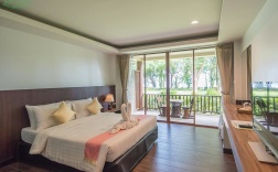 Номер Deluxe beachfront в Chai Chet Resort Koh Chang