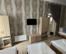 Четырёхместный номер Standard в Отель Alisher