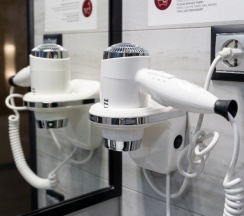 Двухместный номер Superior с красивым видом из окна двуспальная кровать в Reikartz Sky Алматы