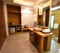 Вилла Deluxe с видом на бассейн в The Nine Thipthara Klongson Resort