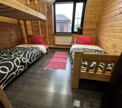 Коттедж для 9 человек в Holiday house