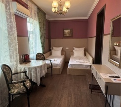 Стандарт улучшенный с видом на сад в Зеленая вилла