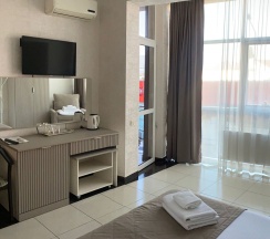 Двухместный номер с 1 кроватью или 2 отдельными кроватями и балконом в Жемчужина Черного моря