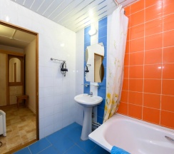 Двухместный номер Семейный Эконом 2 отдельные кровати в Вкс