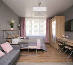 Студия Powder и Aquamarine с одним окном в New Horizon Ovechkin Apartments