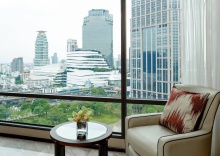 Двухместный номер Standard с видом на парк двуспальная кровать в Отель Bangkok Marriott Marquis Queen’s Park