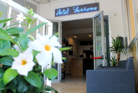 Финале-Эмилия: Отель Hotel Sanremo